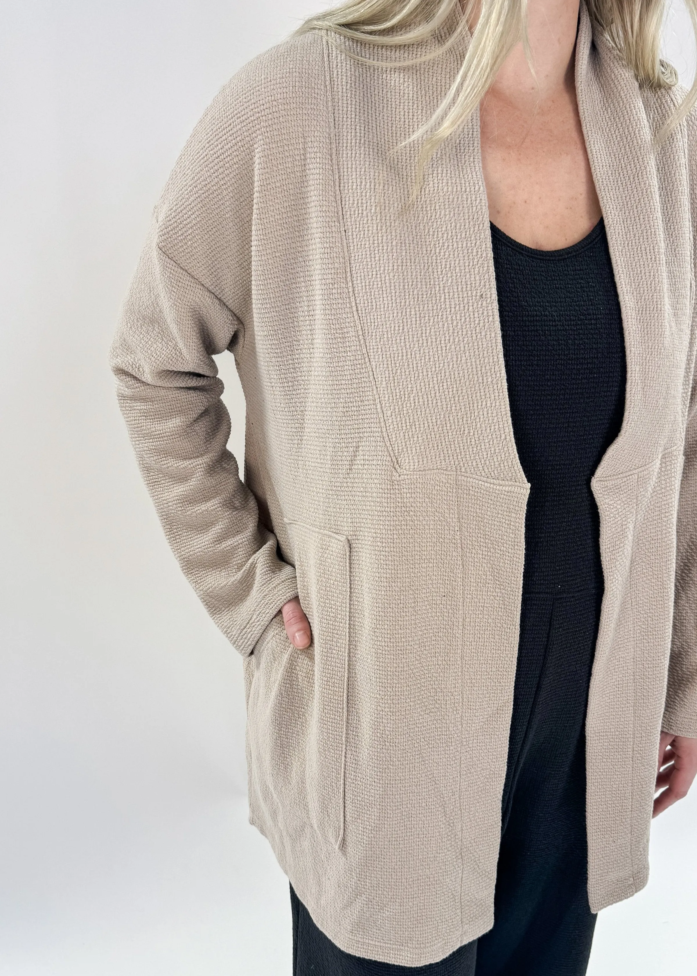 Cardigan Cloud Knit Pockets