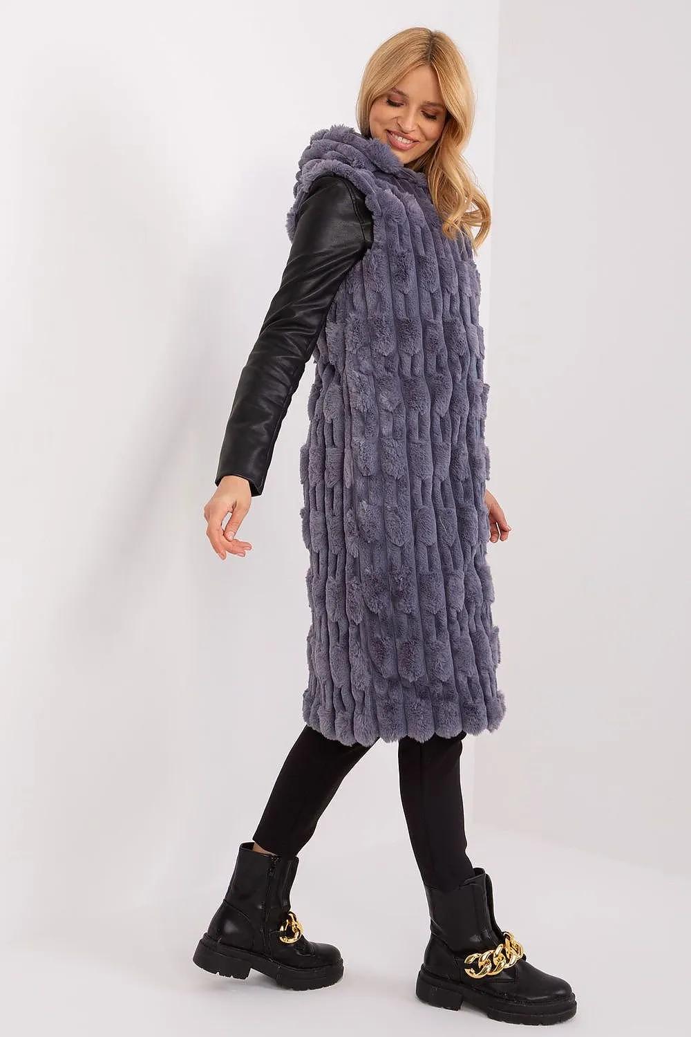 Gilet model 190869 AT