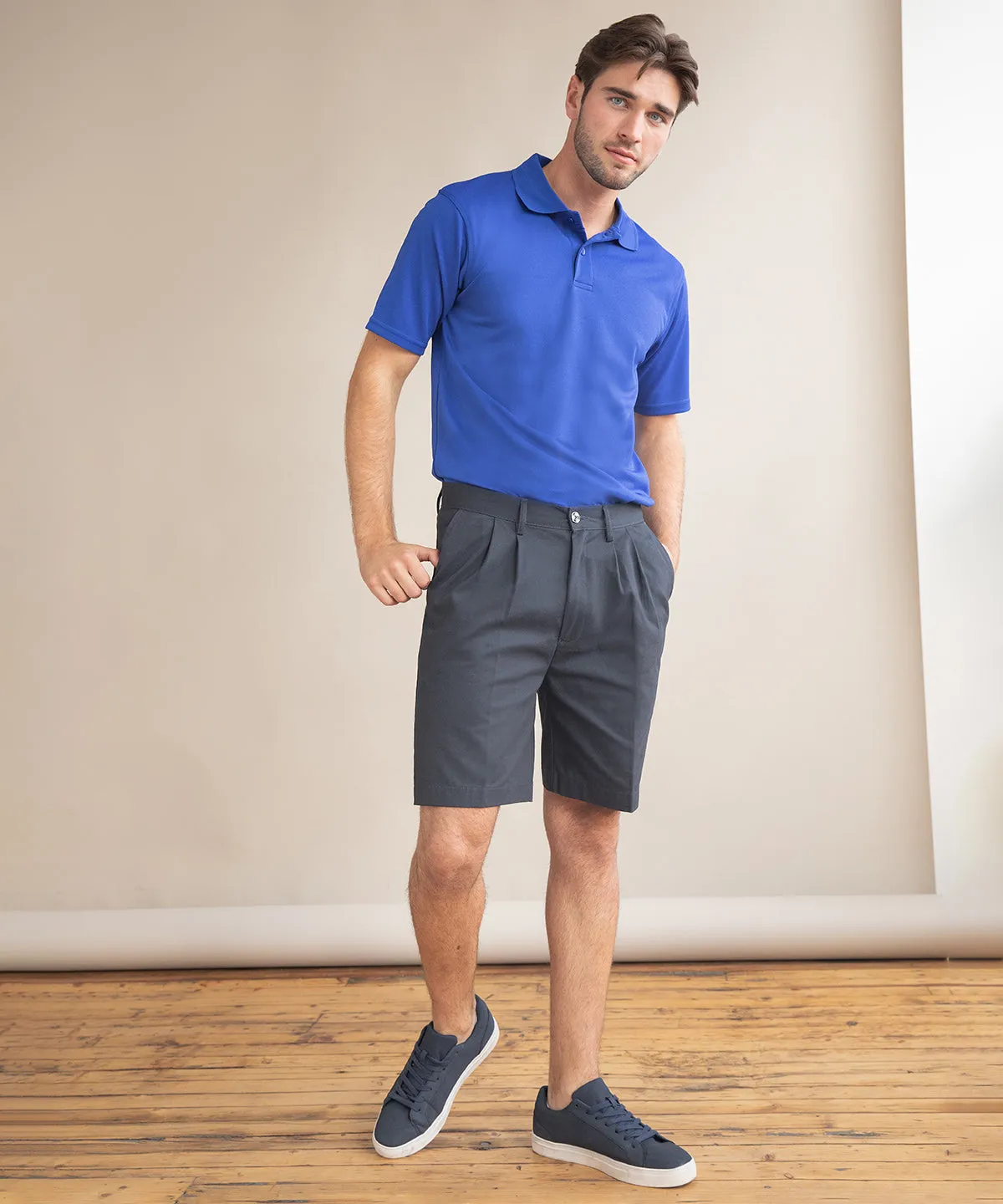 Navy - Teflon®-coated double pleat front chino shorts